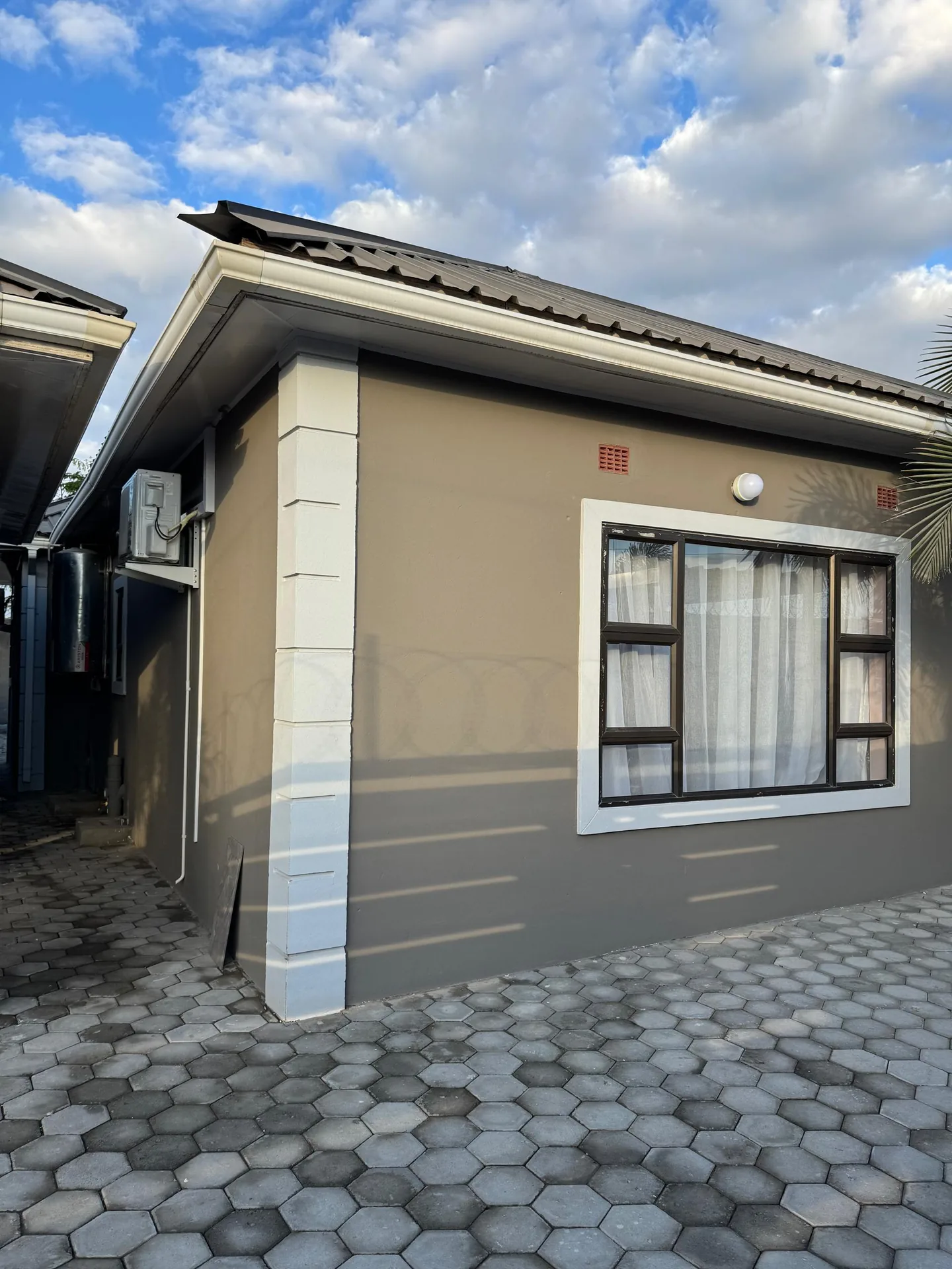 Exterior of Miloma's Apartments Two
